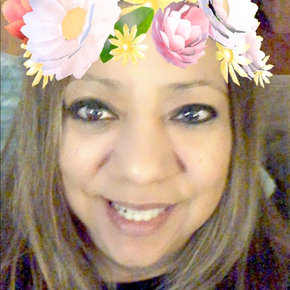 Meet your Posher, Toni - Picture 1 of 1